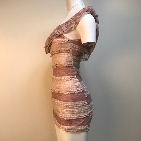 Marquis pink ruffle lace one shoulder mini dress - Picture 3 of 7